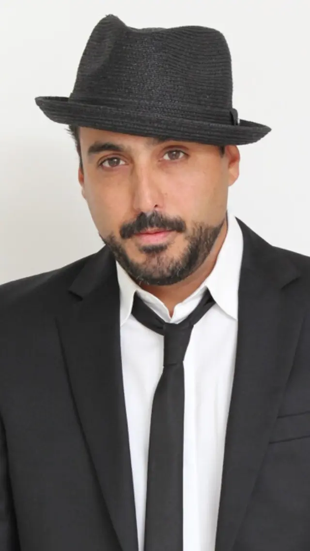02 - Actor Carlos Julio Molina Doble M