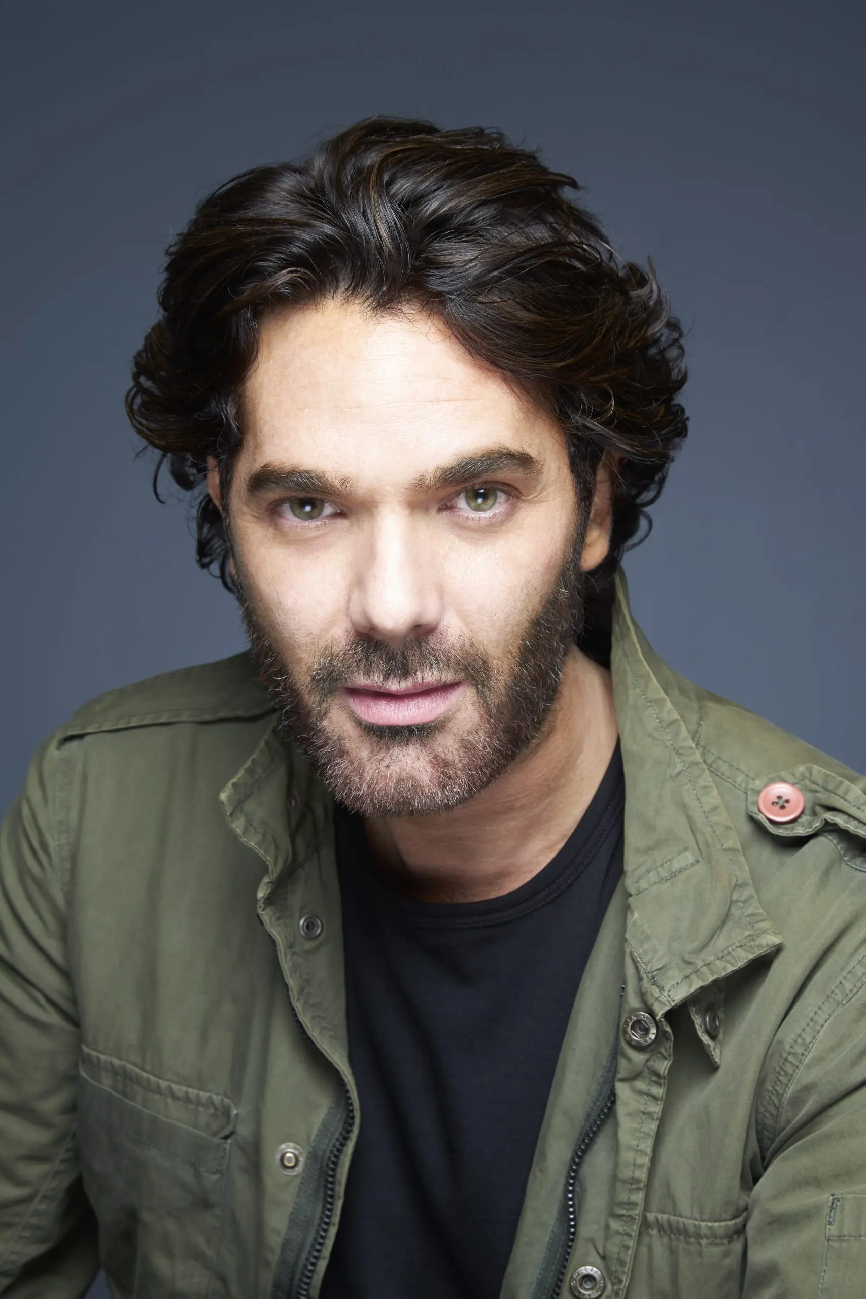 05 - Actor Carlos Athié Doble M