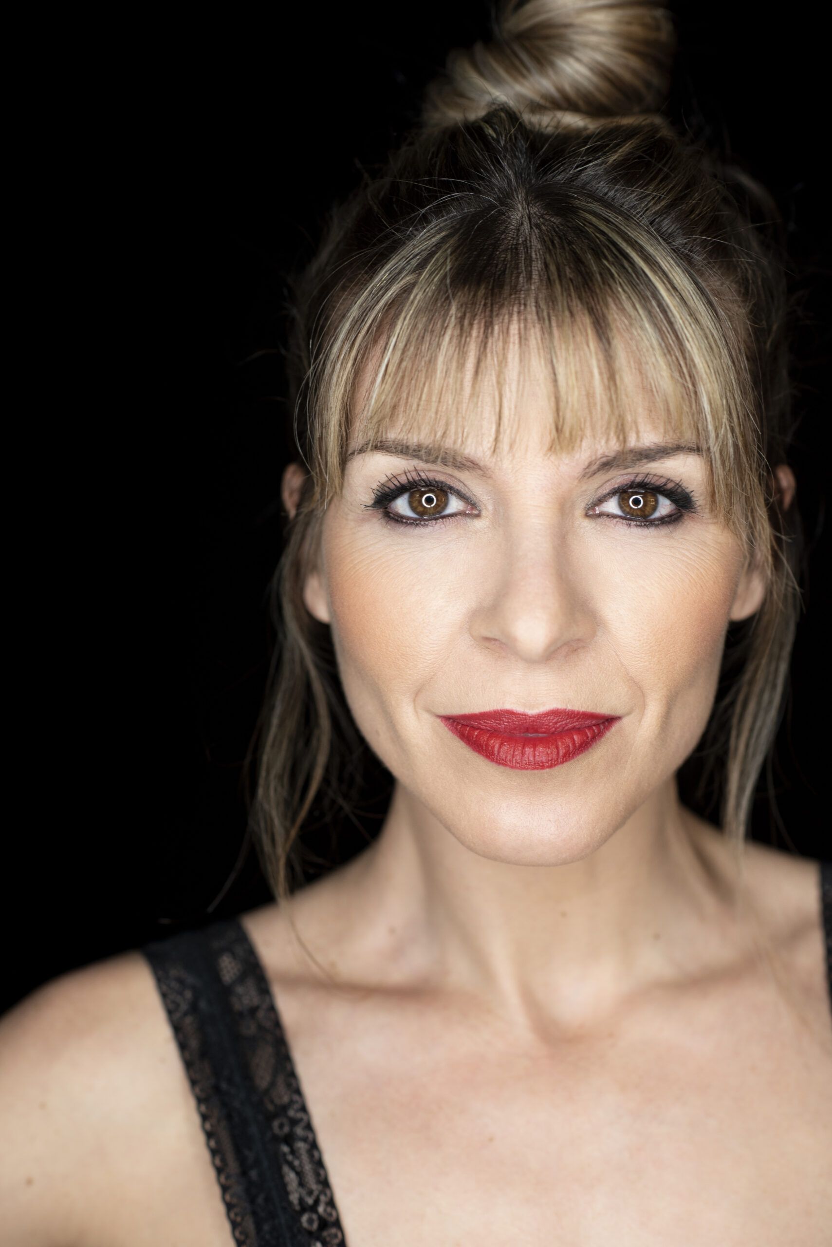 13 - Actriz Mara Guil - Doble M